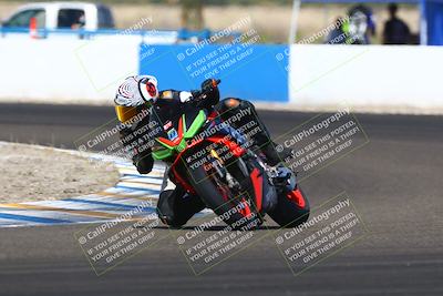 media/Sep-20-2025-TrackDaz (Sat) [[27f0cde673]]/B Group/1220pm (Turn 1)/